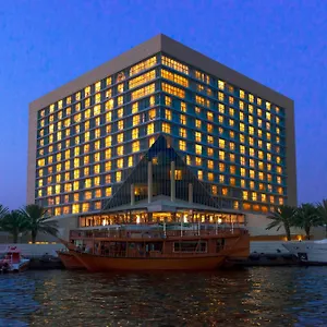 Hotel Sheraton Creek & Towers *****