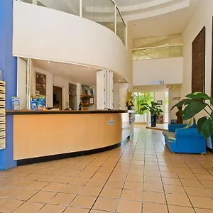 Aparthotel Rays ***